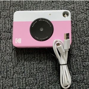 KODAK Printomatic Camera - PINK
